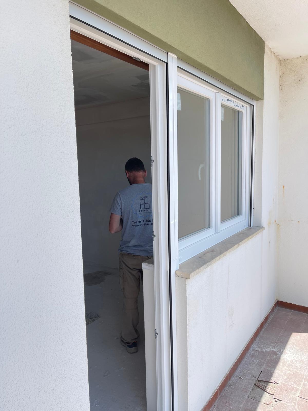 0c8e021c-6fc5-47f6-bd9a-51f1d52eb8ec