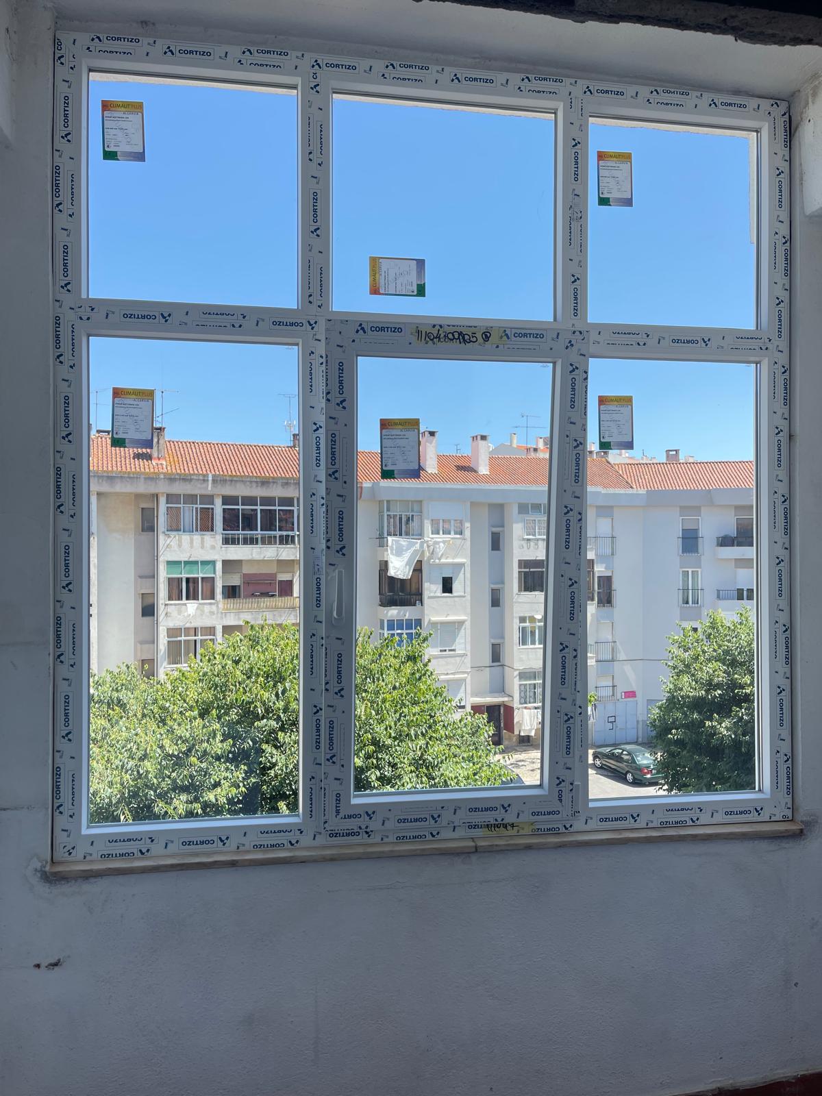 352b52cc-0fdc-4b30-8cd3-d9e18035247a 2