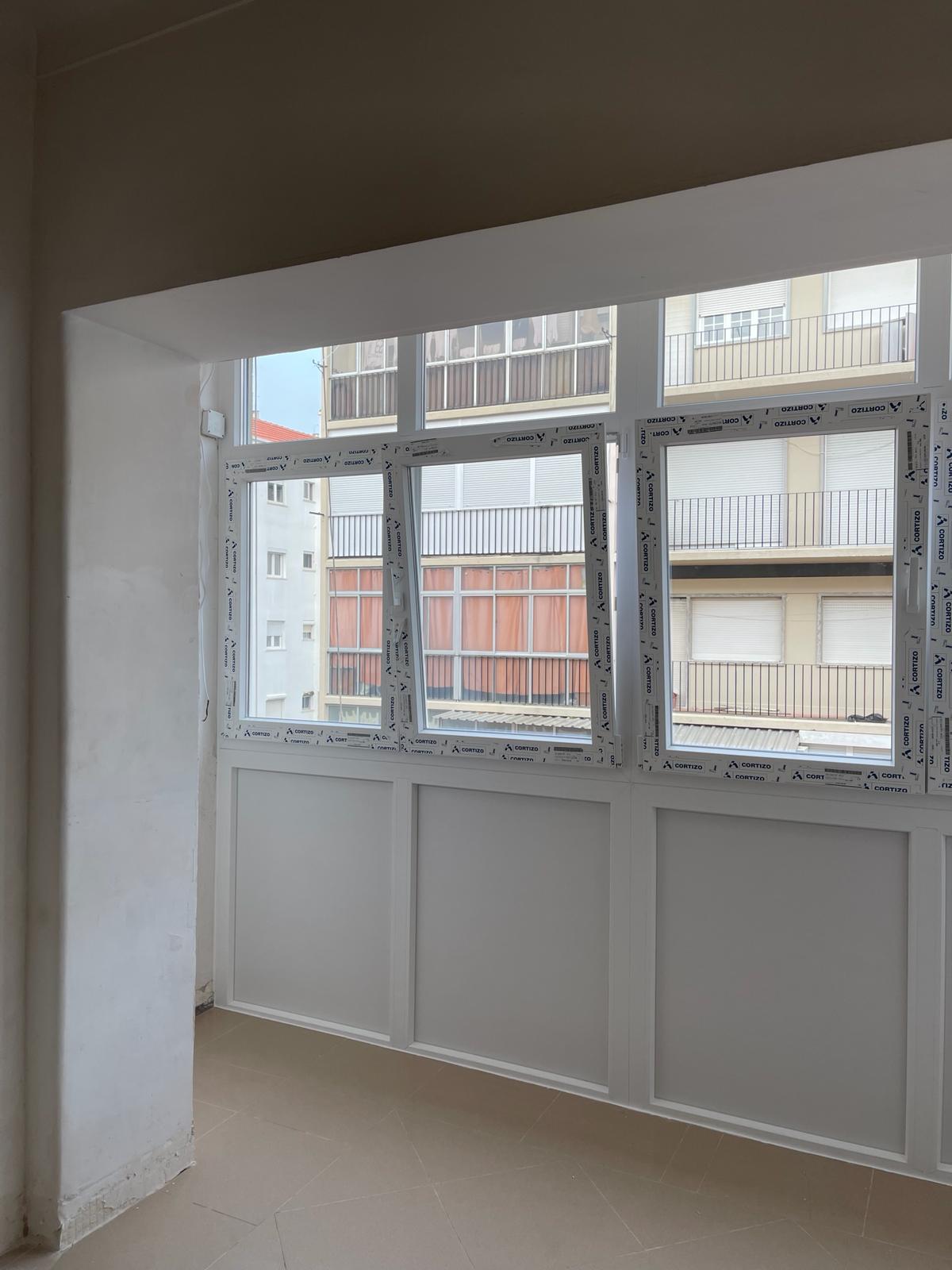 589f7c76-ddfa-41f5-88a0-fb7b19a8e3d3