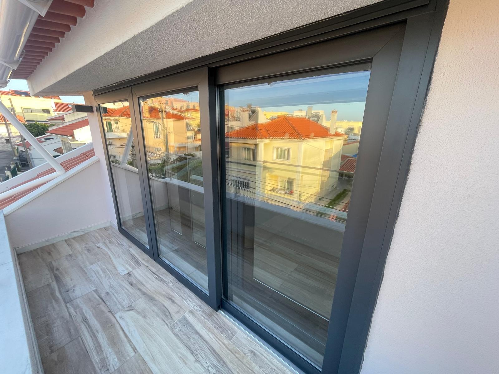 89eafef4-c89b-4d8e-b904-81883c77b58f