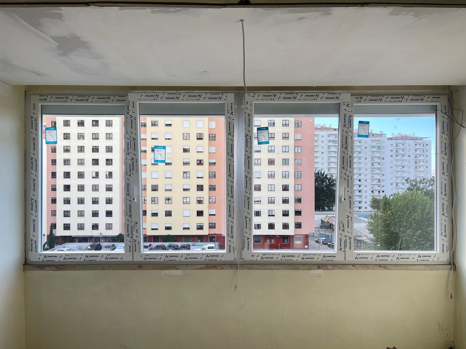 98dc148f-5cdd-4354-9b5d-51048f701259